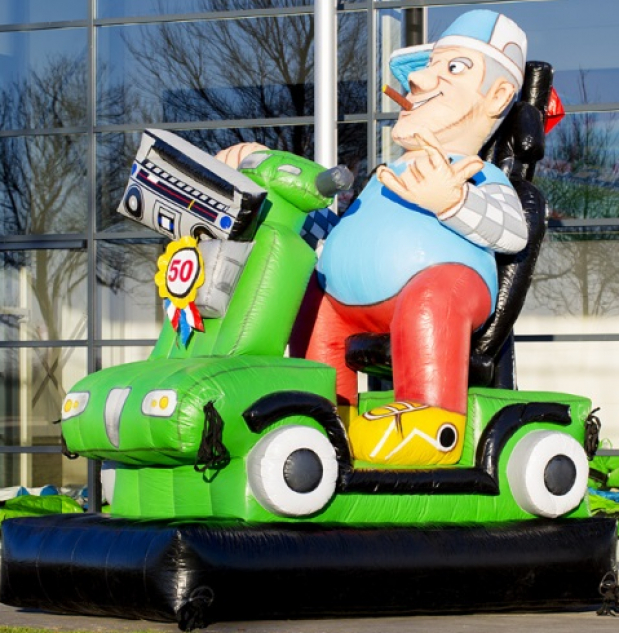 Abraham op Scootmobiel